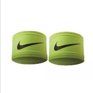 NWT Nike : Unisex 2 PC Speed Performance Armband